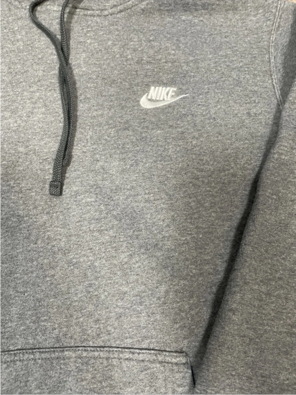 Nike Men's Sportswear Club Fleece Pullover Hoodie (Style 804346) Size XL Grey